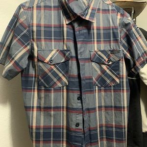 Oakley short sleeve shirt